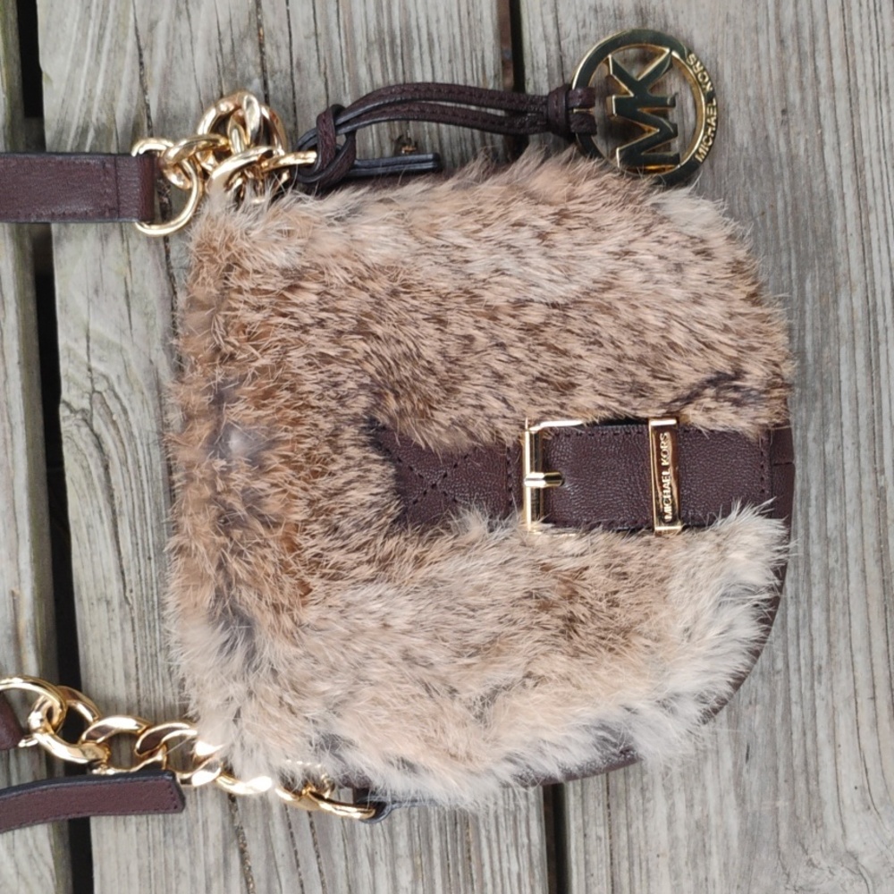 Michael Kors rabbit fur crossbody EUC - Picture 3 of 9